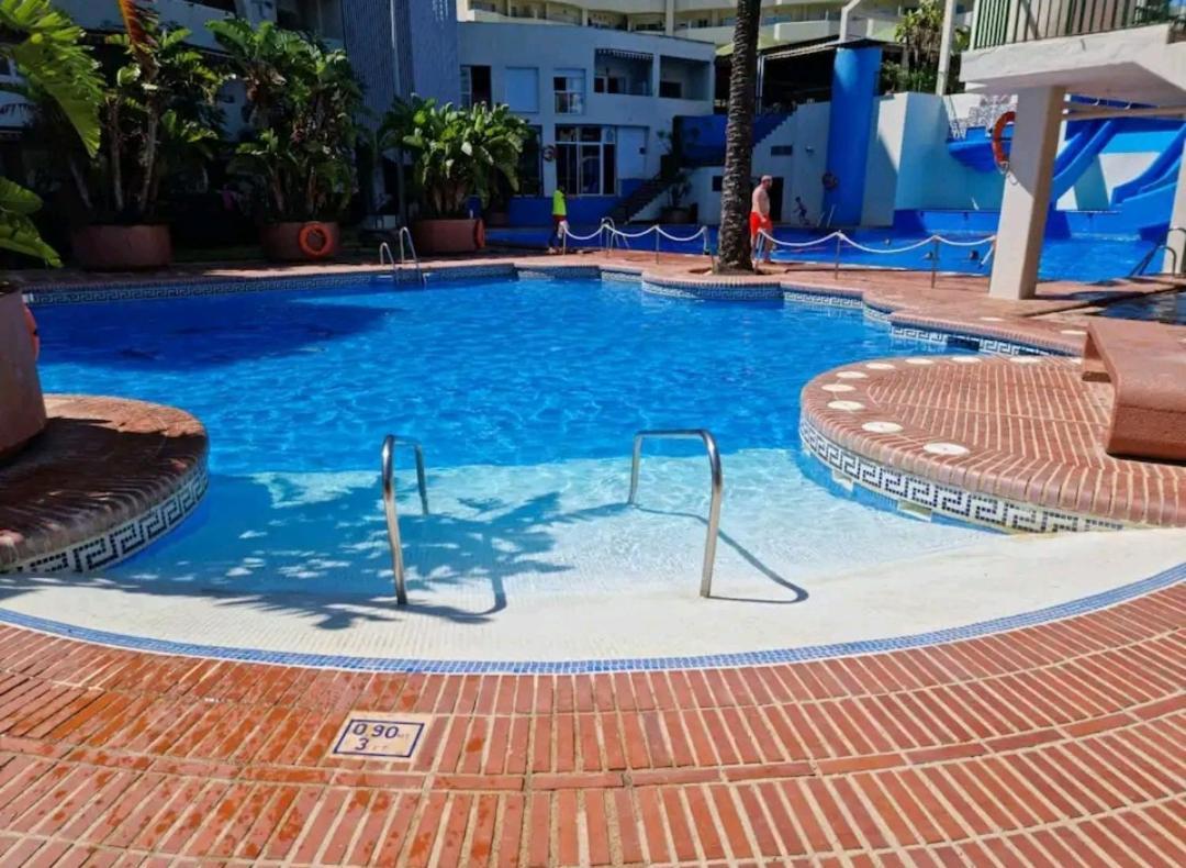 Apartamentos Holidays Benalbeach Benalmádena Buitenkant foto