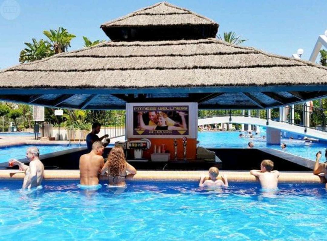 Apartamentos Holidays Benalbeach Benalmádena Buitenkant foto
