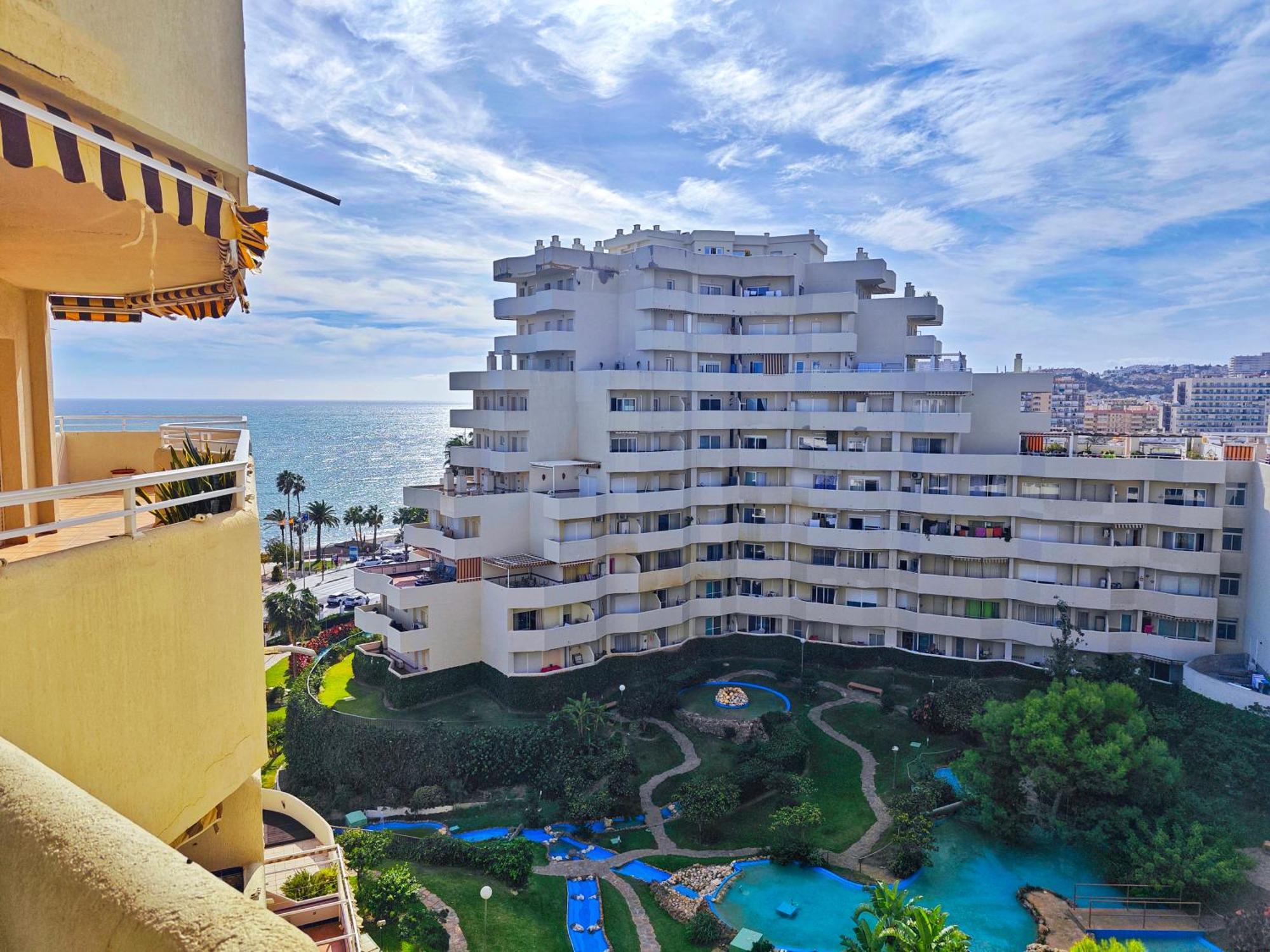 Apartamentos Holidays Benalbeach Benalmádena Buitenkant foto