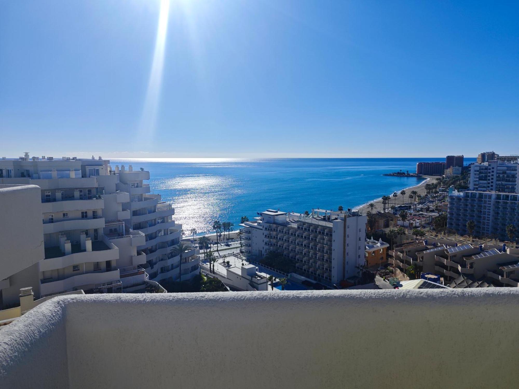 Apartamentos Holidays Benalbeach Benalmádena Buitenkant foto
